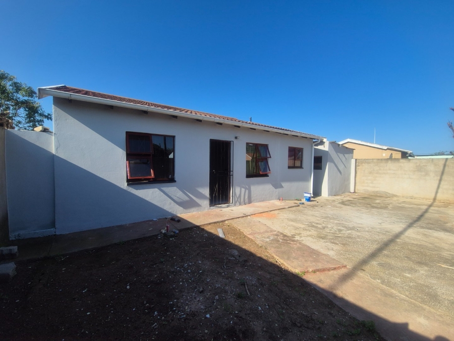 2 Bedroom Property for Sale in Soweto On Sea Eastern Cape